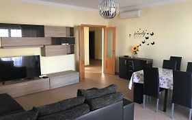 Apartamento T3 Al-Gharb